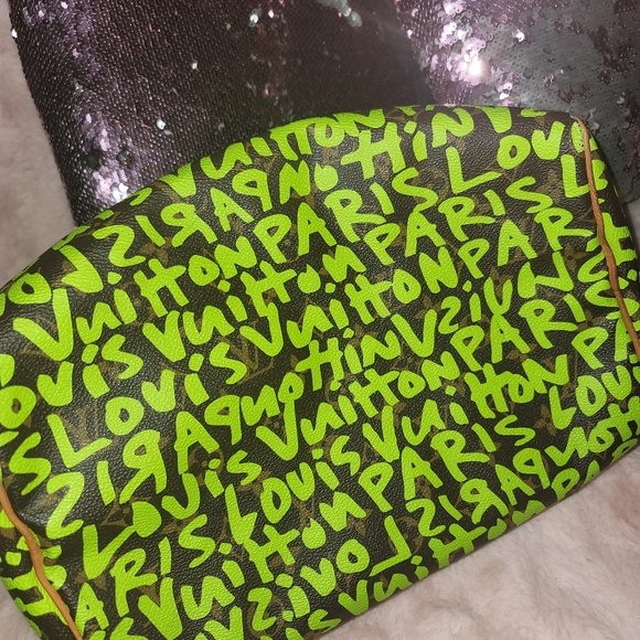 Rare limited edition vintage louis vuitton Graffit handbag - Picture 12 of 16